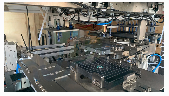 Semi-automatic Battery Stacking Machine for Battery Electrode Z-fold Assemble.jpg