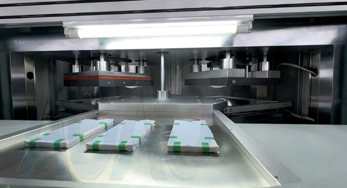 Pouch Cell Hot and Cold Press Machine.jpg