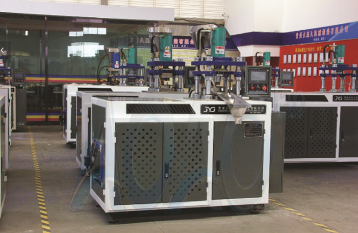 16T Four Column Hydraulic Powder Press Machine For Industrial Production.jpg