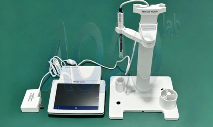 Conductivity Meter.jpg Conductivity Meter.jpg
