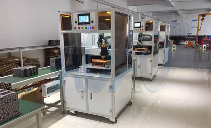 Automatic Spot Welding 18650 Cells Single Side Spot Welding Machine.jpg