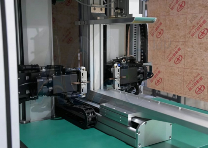 Automatic Double Side Spot Welding Machine for Battery Pack.jpg Automatic Double Side Spot Welding Machine for Battery Pack.jpg