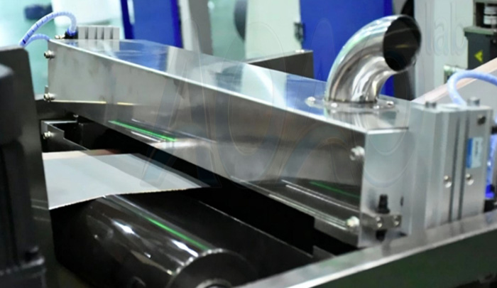 Continuous Hydraulic Roller Heat Press Machine For Lithium Battery.jpg