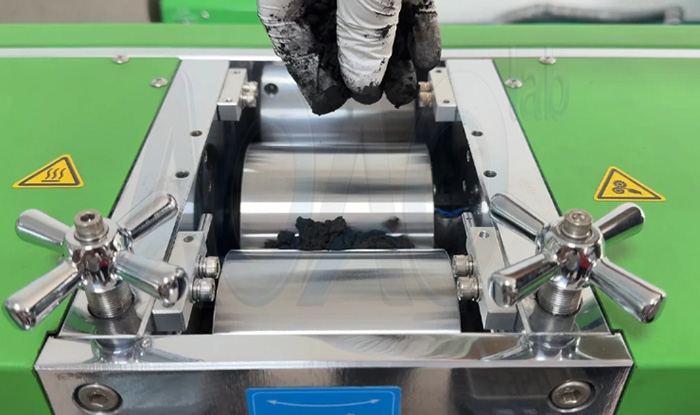 Lab Horizontal Heating Calender Machine.jpg Lab Horizontal Heating Calender Machine.jpg